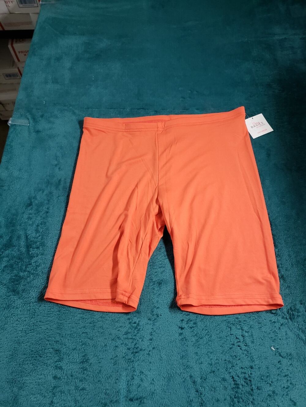 Sexy Basics Shorts Size Extra Large Womens Red Yoga Tights Sports Running NWT